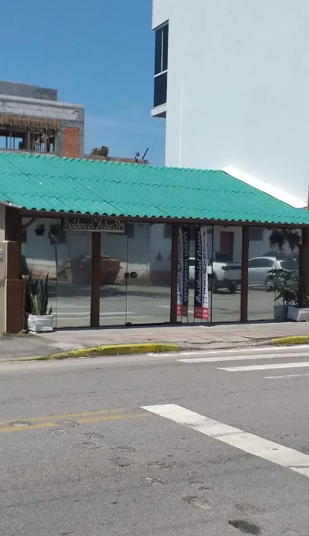 Apartamento Lua Governador Celso Ramos 0*,